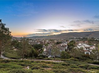 7 Christopher St, Mission Viejo, CA 92694