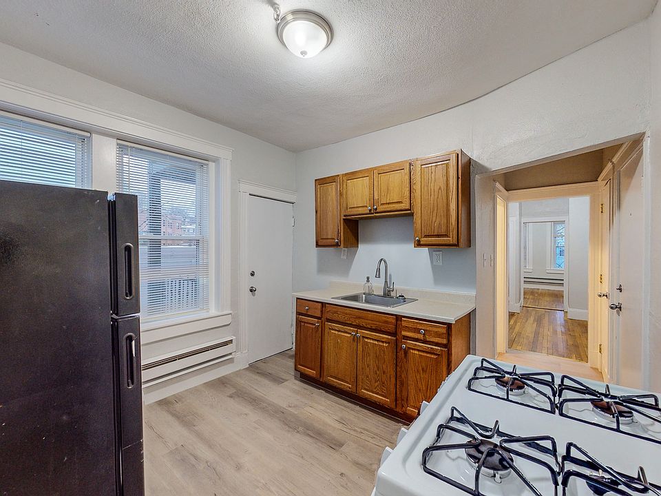 1st image of 12 American Legion Hwy APT 8