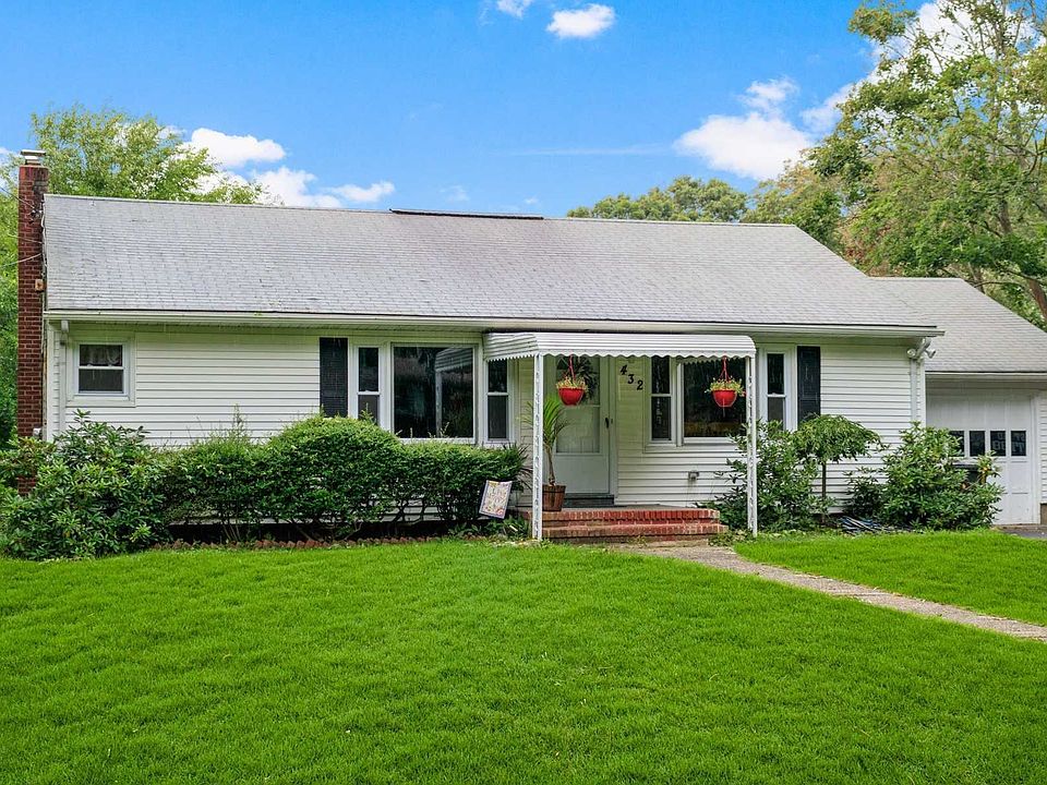 1st image of 432 Maure Ave