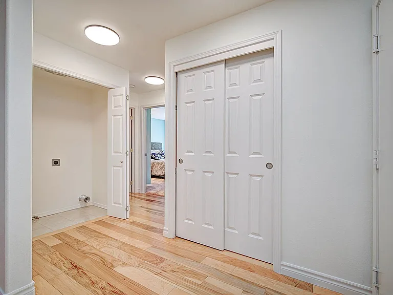 18501 SE Newport Way #J238 — Photo 14