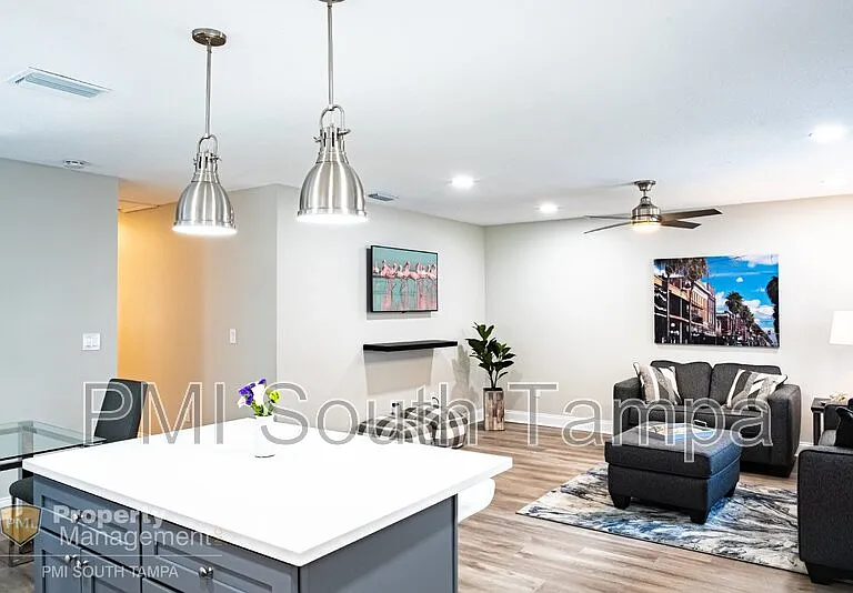 2214 E 18th Ave — Photo 9