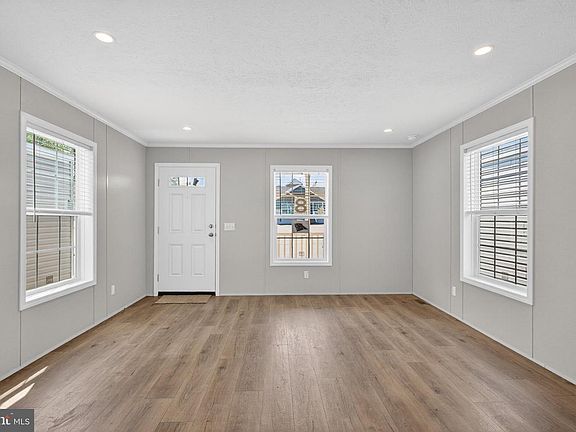 4th image of 7 Birch Dr