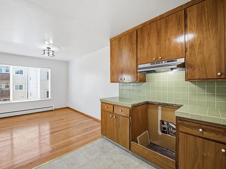 35 Hill St #B — Photo 8