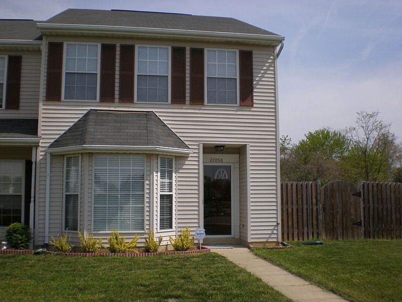 1st image of 22098 Saint Clements Cir