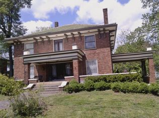 1715 S Main St, Hopkinsville, KY 42240