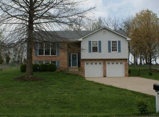 2209 Jan Dr, Clarksville, TN 37043