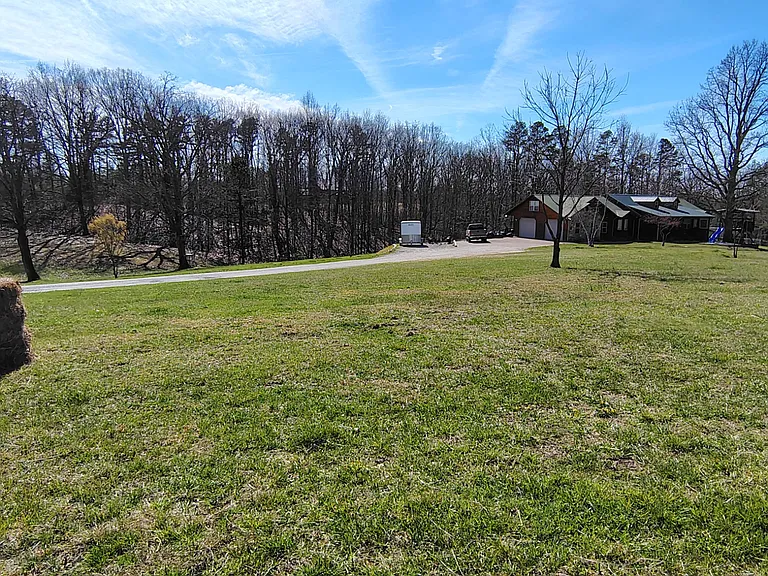 1200 Pearl Hinds Rd — Photo 32