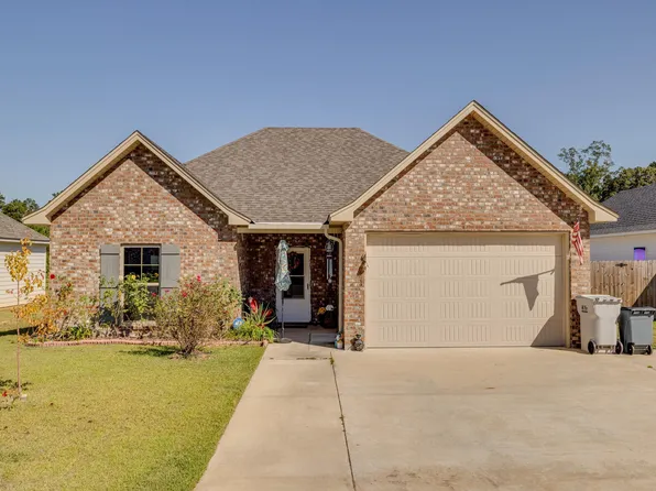 315 Yellow Pine Dr, Calhoun, LA 71225