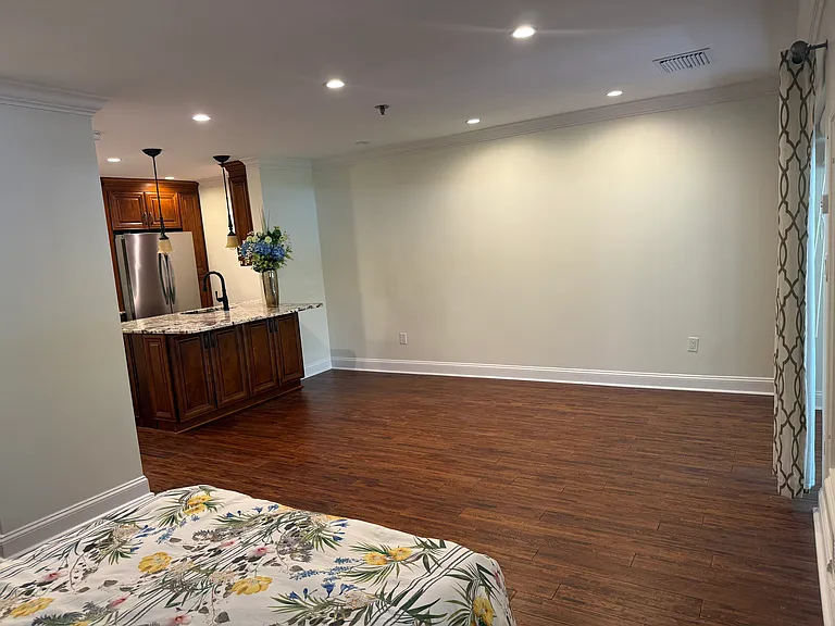 300 Johnson Ferry Rd NE #A106 — Photo 2
