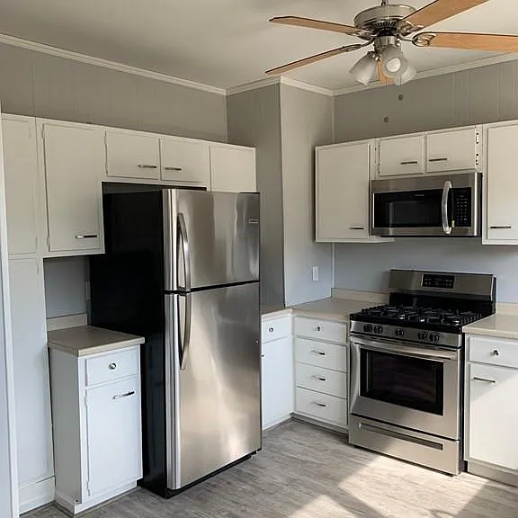 581 Highland Ave #3 — Photo 7