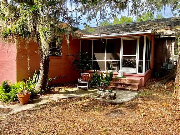 5th image of 1204 Palmetto St #1204