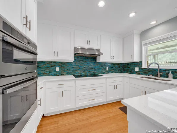 102 Ruelle #200-B, San Antonio, TX 78209