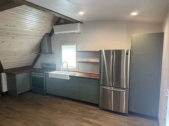 4th image of 796 Stratford Rd #1A