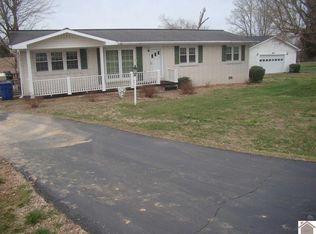 1667 South Rd, Cadiz, KY 42211