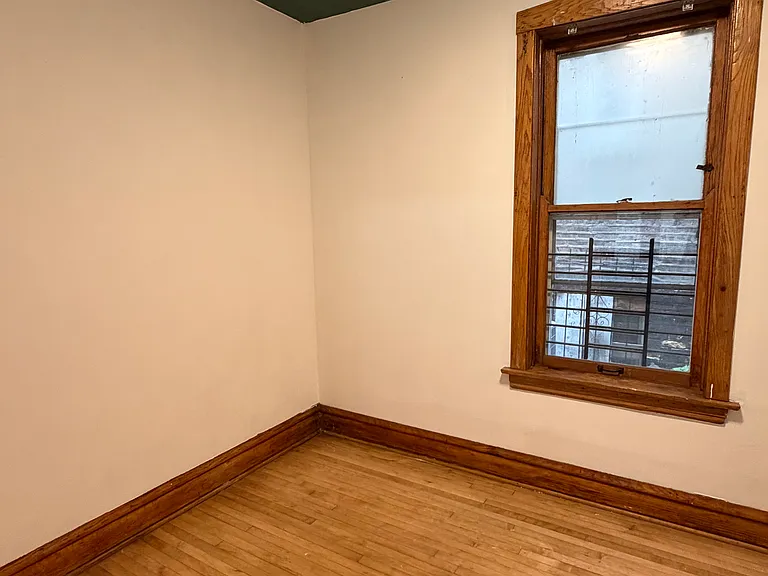 2931 W 24th Blvd #1 — Photo 7