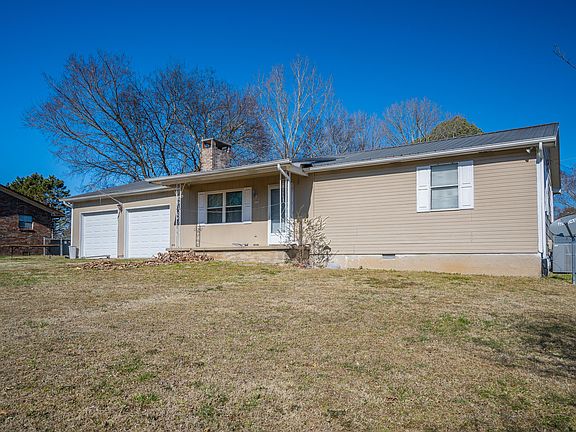 3rd image of 1139 Wooten Rd