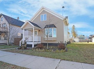 2122 Henry St, Sheboygan, WI 53081