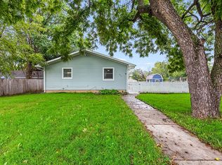 610 Spruce St, Halstead, KS 67056