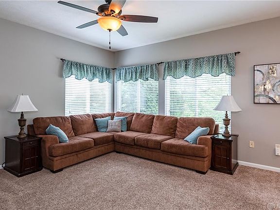 5th image of 10317 Peacock Ln