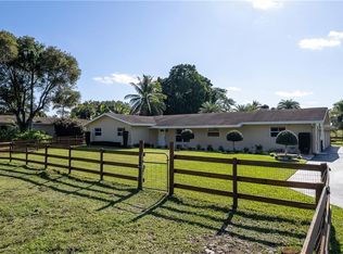 14440 SW 21st St, Davie, FL 33325