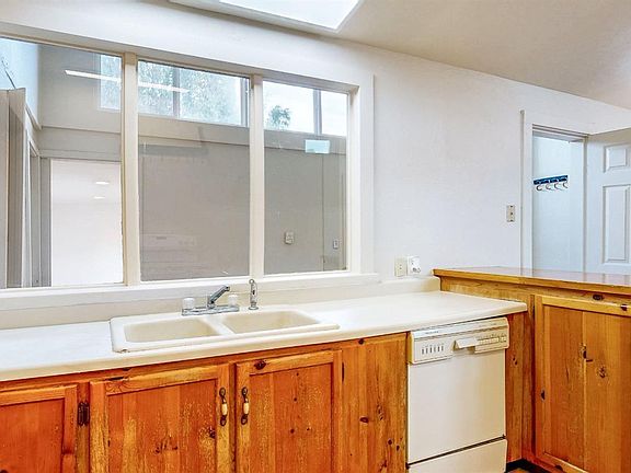 4th image of 3108 Wilder Road