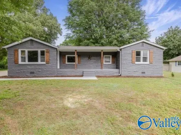 8950 County Road 15, Florence, AL 35633