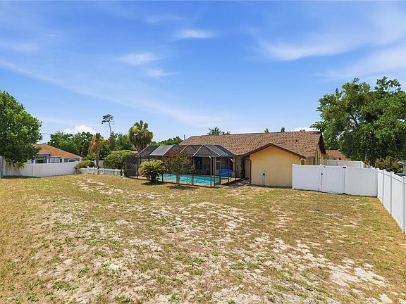 5th image of 9470 MONTEBELLO LANE