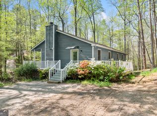 2908 Navajo Cir, Gainesville, GA 30501