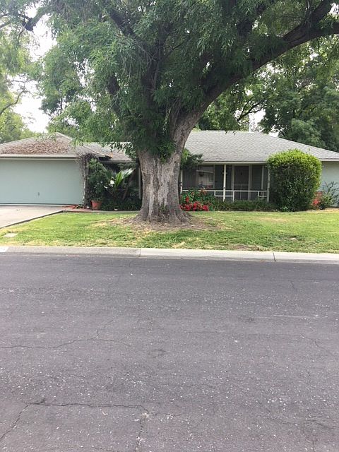 2nd image of 1561 Violet Way