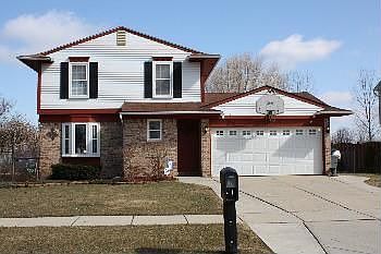 1st image of 1550 Oakview Dr