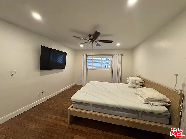 1601 Veteran Ave #101 — Photo 19