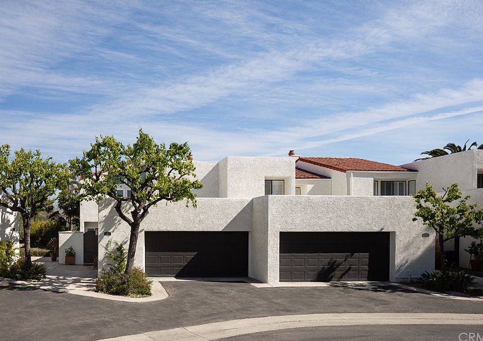1st image of 35 Canyon Crest Dr #39