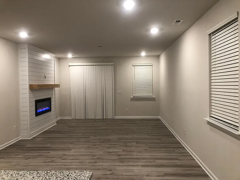 1020 Maylen Trce — Photo 18