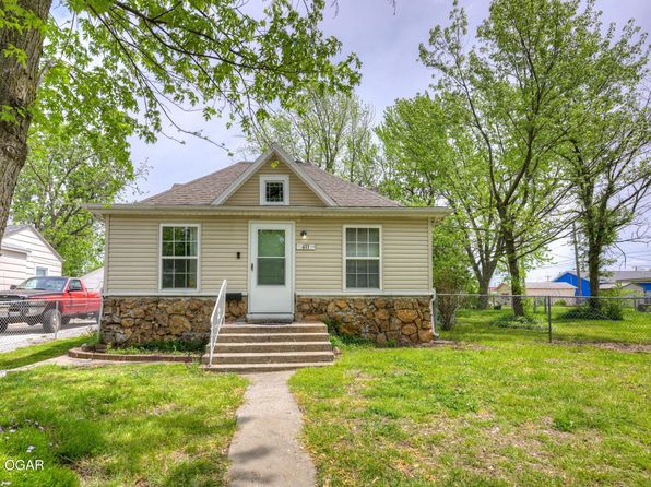 611 S Park Ave, Joplin, MO 64801