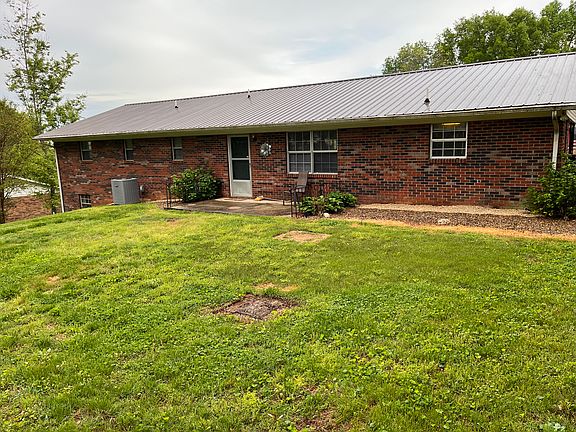 back porch perfect for grilling area