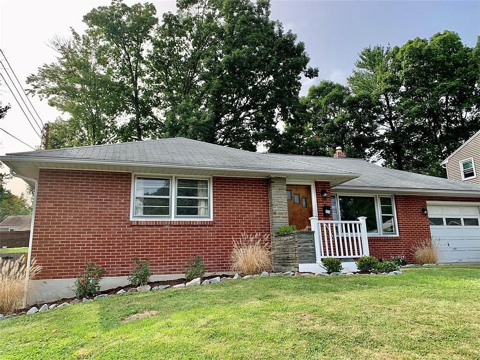 1st image of 311 Brookcrest Dr
