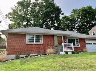 311 Brookcrest Dr, Endwell, NY 13760
