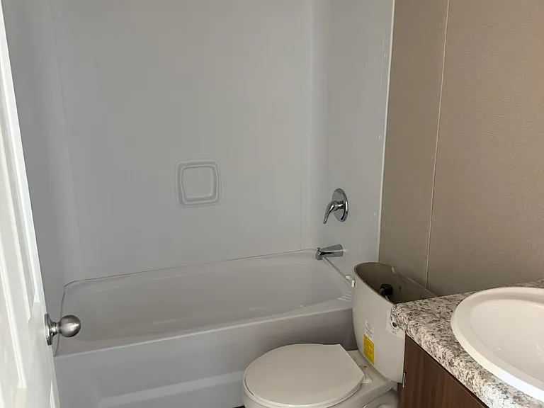 125 Dogwood St #320 — Photo 9