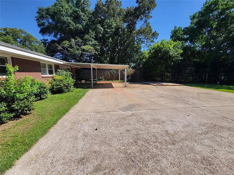 991 Upper Kingston Rd — Photo 20