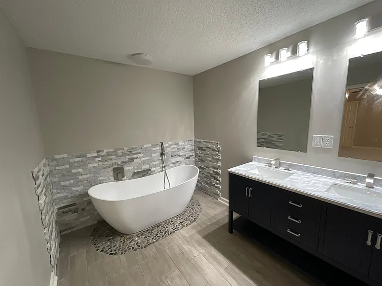 6914 Steeplechase Dr NW — Photo 8