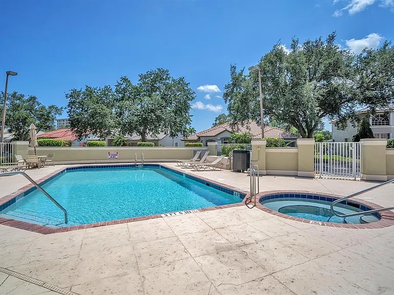 3608 Dunes Vista Dr — Photo 3