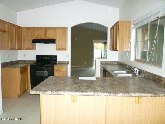 3rd image of 7011 S 43rd Dr