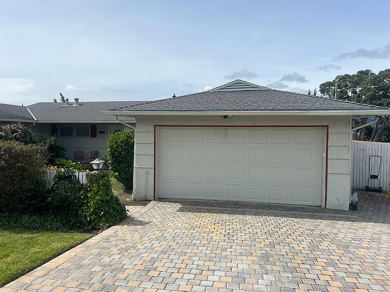 1776 Parrott Dr — Photo 22