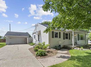 2125 N Mason St, Appleton, WI 54914
