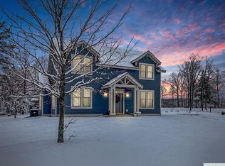 S Durham Ests, East durham, NY 12423