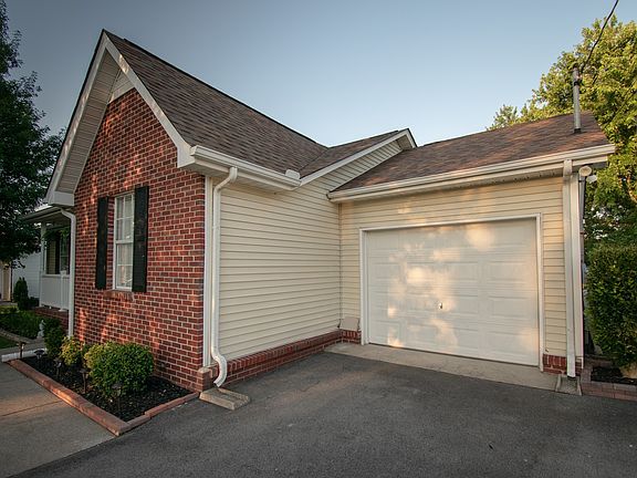 2nd image of 415 Shamrock Dr