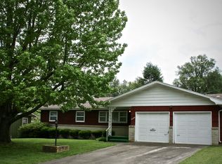 2140 E Page St, Springfield, MO 65802