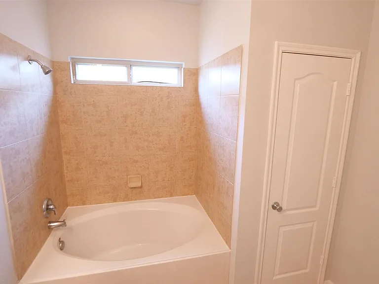 21339 Pine Monte Ridge Ln — Photo 14