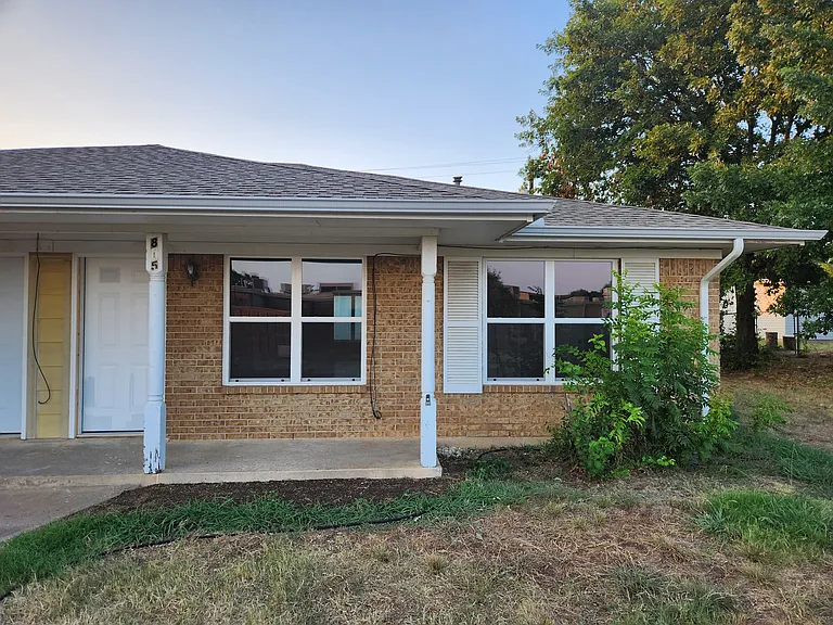 815 Sun Valley Dr — Photo 12