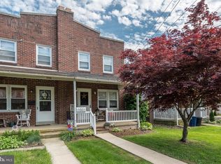 250 Locust St, New Holland, PA 17557